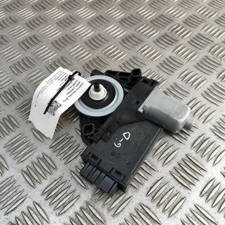 Aizmugurējā loga pacēlāja motoriņš 32283266