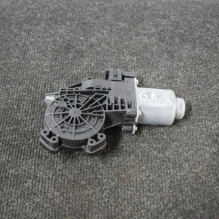 Rear door window regulator motor RLDHW12