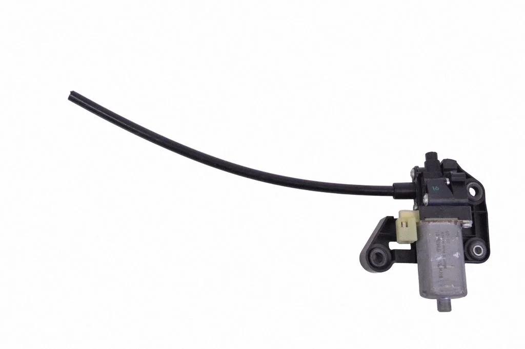 Tagaukse aknatõstuki mootor – BMW 7-seeria F01 F02 F03 F04 (2008-2016)