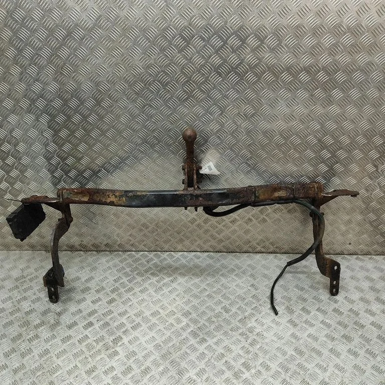 Haakekonksu komplekt – Citroen C4 I (2004-2010)