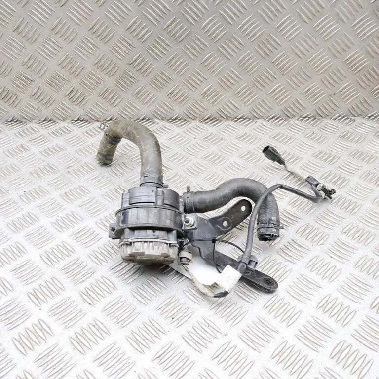Elektriskais cirkulācijas sūknītis 039202410E