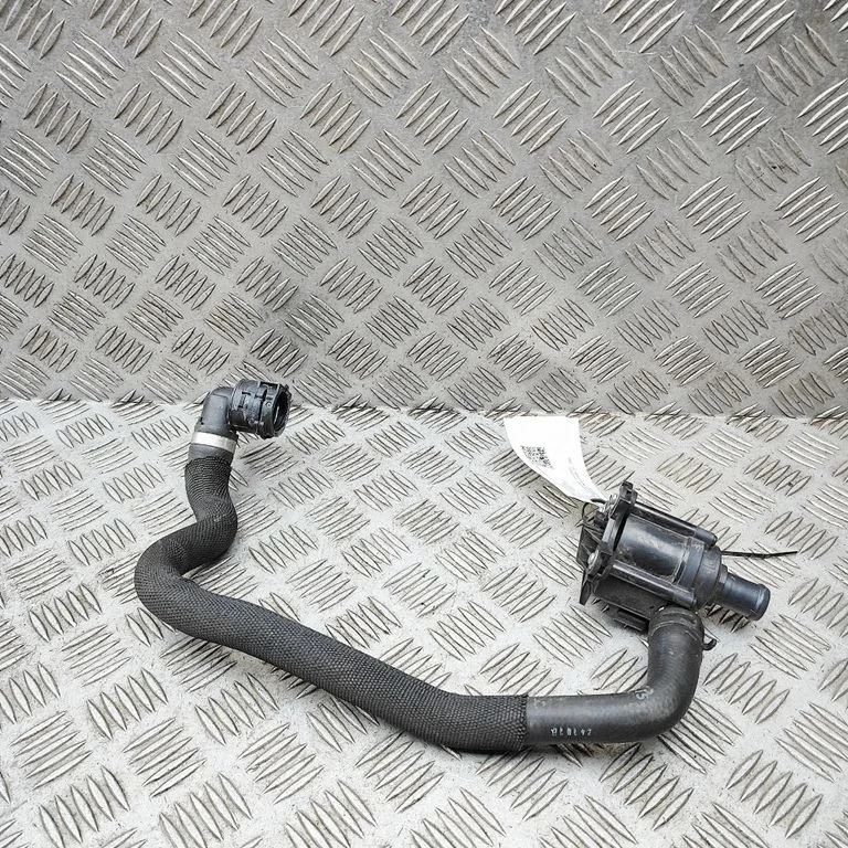 Electric auxiliary coolant/water pump – Porsche 911 992 (2019-)