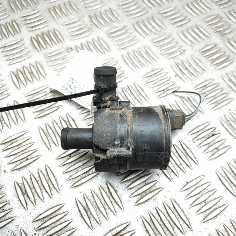 Electric auxiliary coolant/water pump – Opel Movano B (2010-2022)