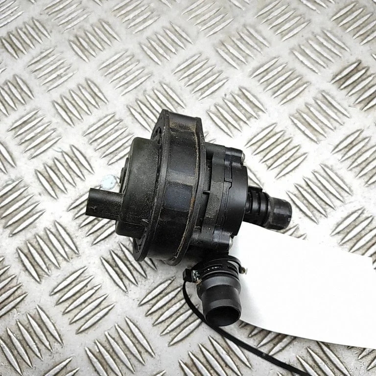 Electric auxiliary coolant/water pump – Toyota ProAce City (2019-)