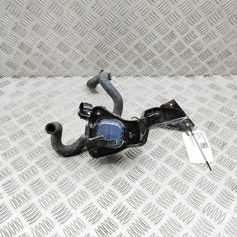 Elektriline lisatsirkulatsioonipump – Lexus GS 250 350 300H 450H (2013-)