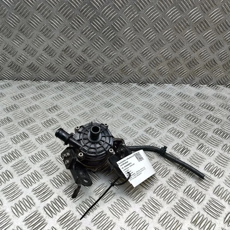 Electric auxiliary coolant/water pump 215815MP0B