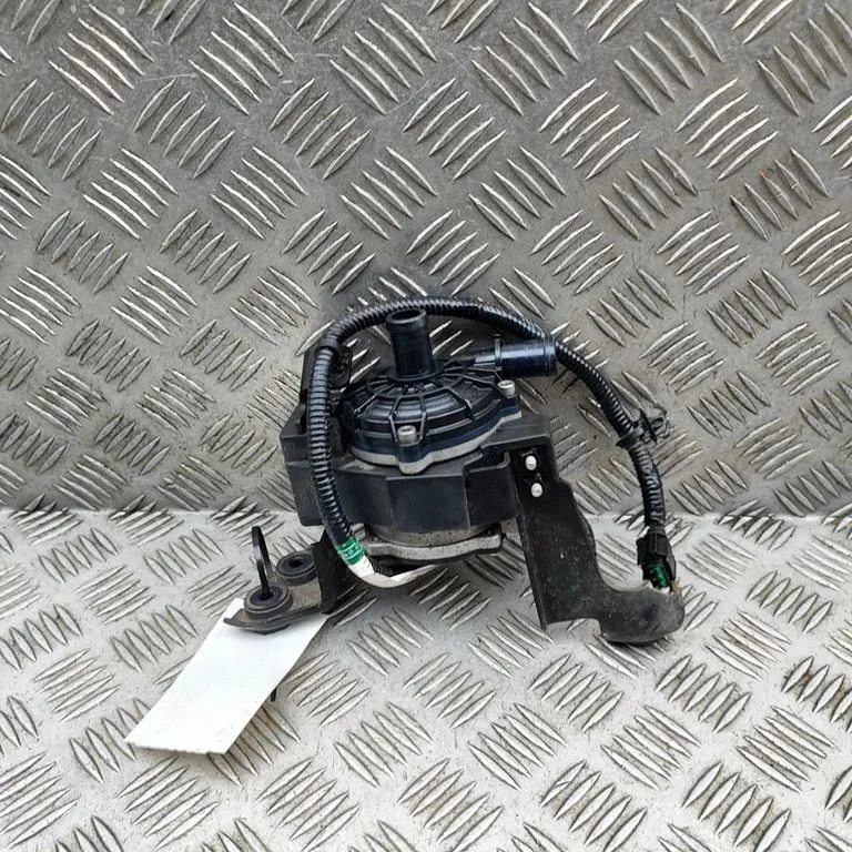 Electric auxiliary coolant/water pump 926955MP0A