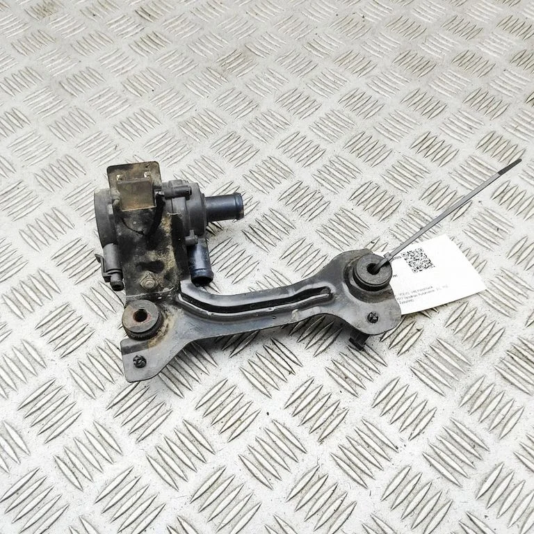 Elektryczna pompa cyrkulacyjna – Volvo V40 (2012-2019)
