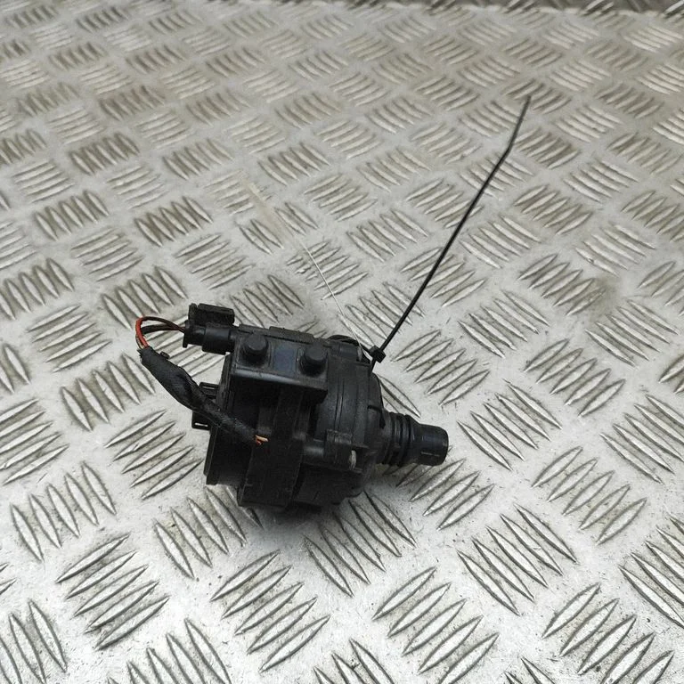 Electric auxiliary coolant/water pump 0392023441