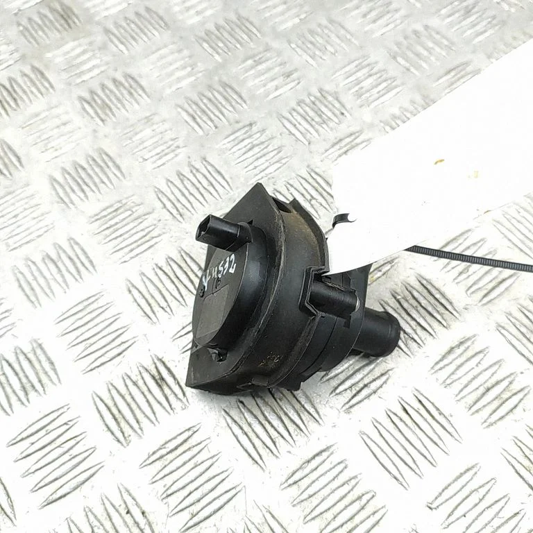 Electric auxiliary coolant/water pump – Volkswagen e-Golf (2014-)