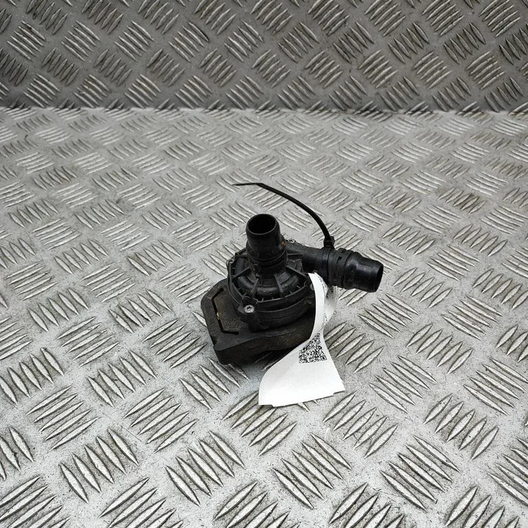Elektryczna pompa cyrkulacyjna 9833874480
