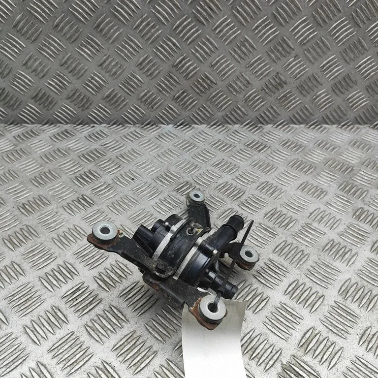 Electric auxiliary coolant/water pump 369100E650
