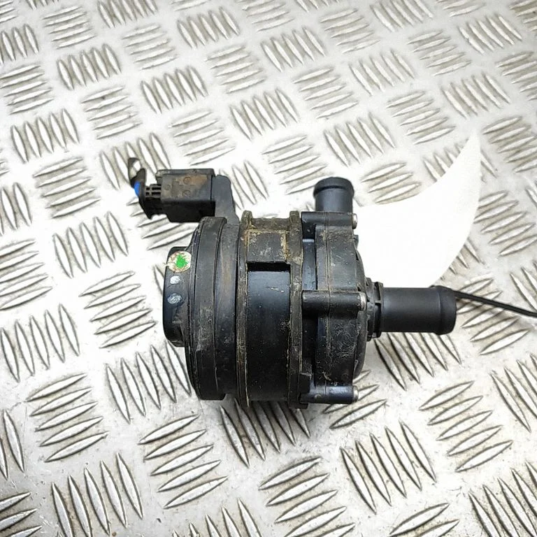 Elektryczna pompa cyrkulacyjna 32238224