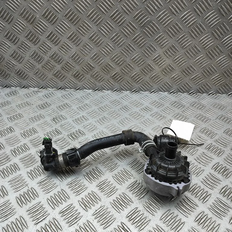Electric auxiliary coolant/water pump – Skoda Enyaq iV (2020-)