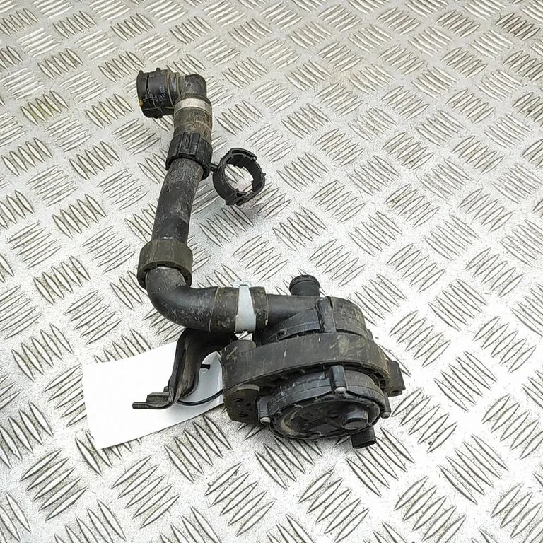 Electric auxiliary coolant/water pump – Skoda Enyaq iV (2020-)