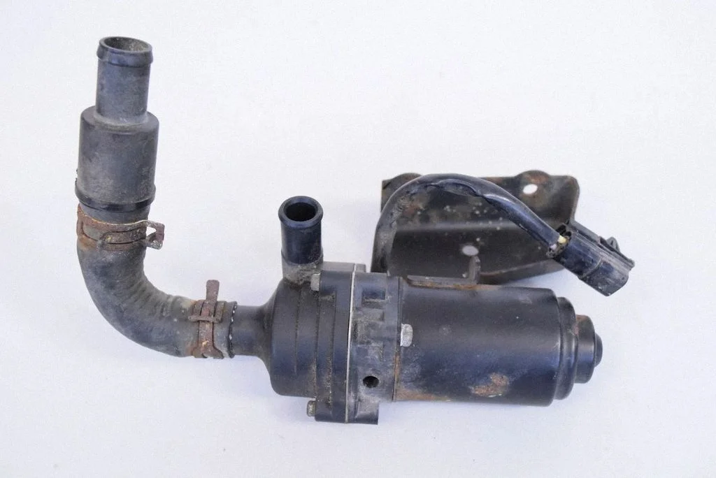 Electric auxiliary coolant/water pump – Jaguar XJ X308 (1998-2002)