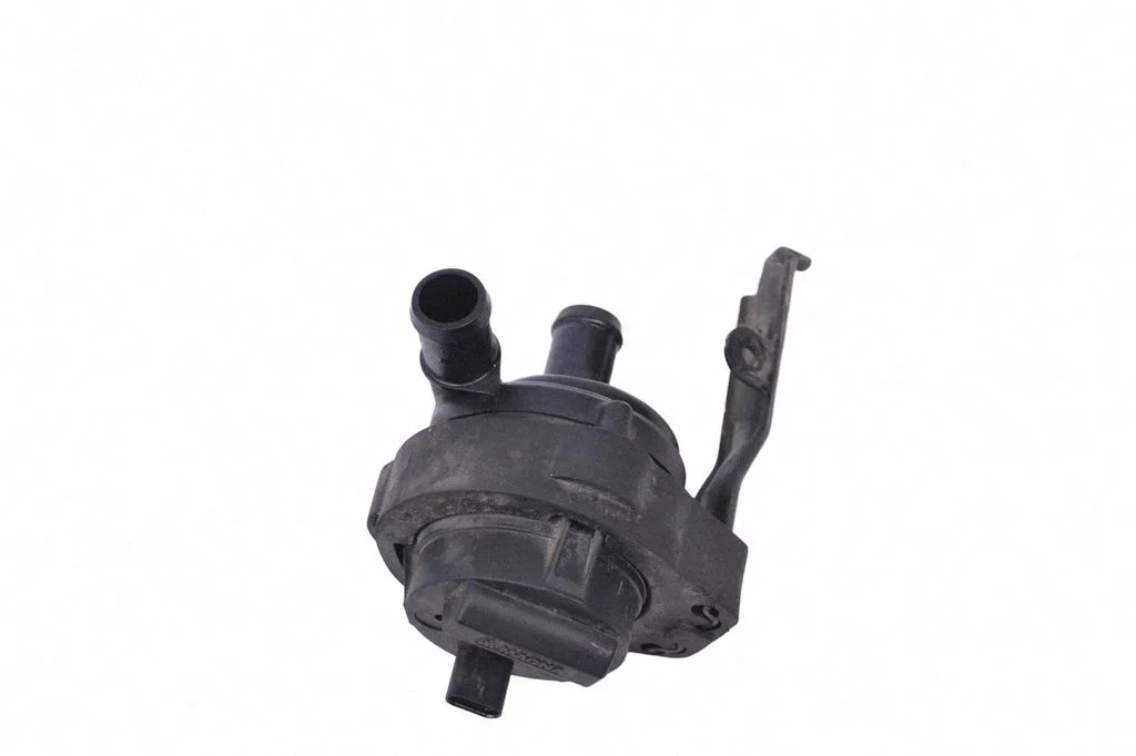 Electric auxiliary coolant/water pump J9D318D473AA