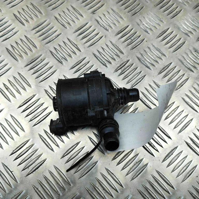 Elektryczna pompa cyrkulacyjna 6834923