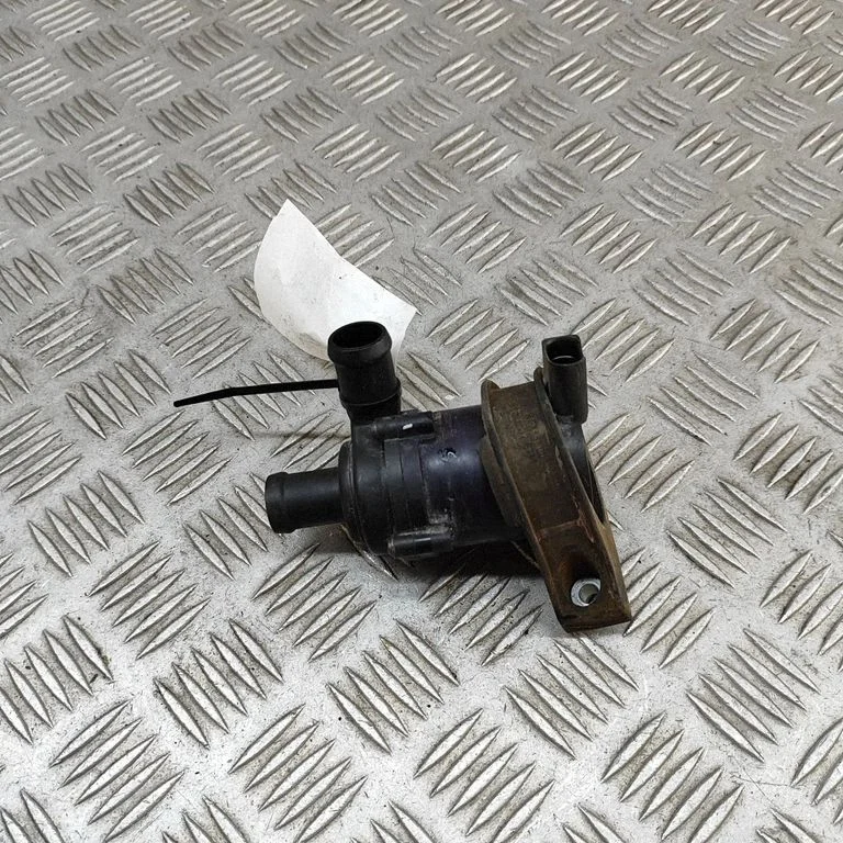 Elektriskais cirkulācijas sūknītis 7L0965561L