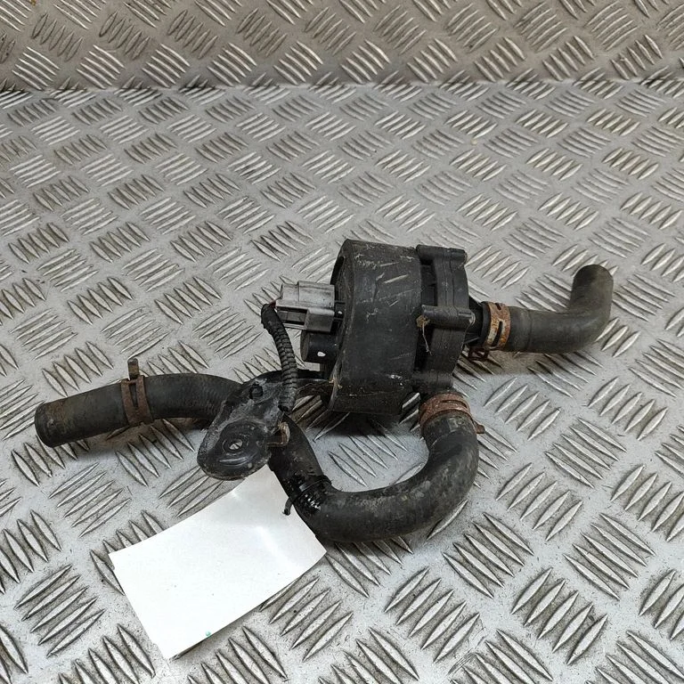 Electric auxiliary coolant/water pump 103732700G