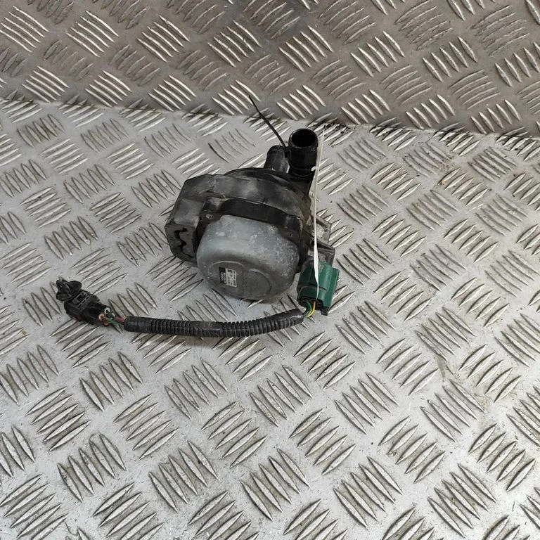 Electric auxiliary coolant/water pump 215815SA0A