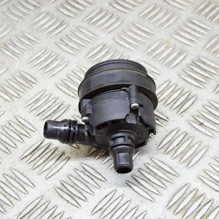 Elektriline lisatsirkulatsioonipump – BMW i3 (2013-)
