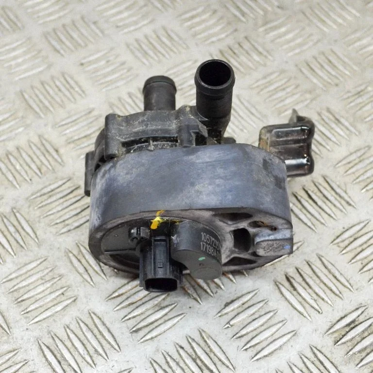 Elektriskais cirkulācijas sūknītis 105723500F