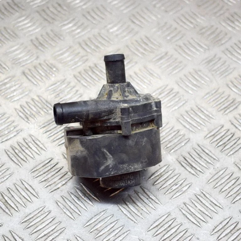 Electric auxiliary coolant/water pump 105452900G