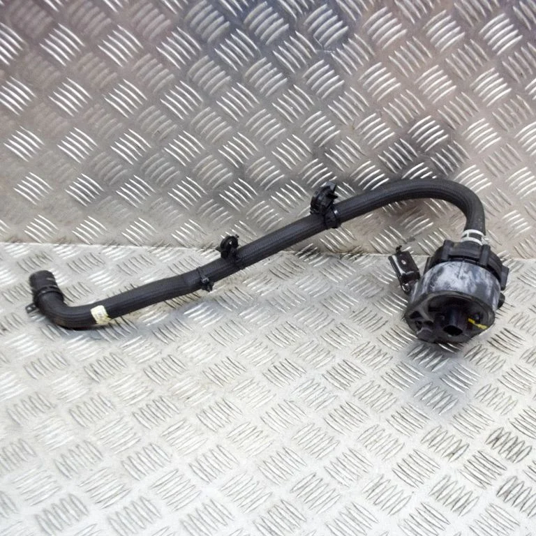 Electric auxiliary coolant/water pump 105723500G