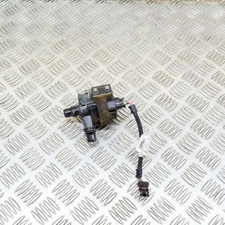 Electric auxiliary coolant/water pump – BMW 3 Series F30 F35 F31 (2012-2018)