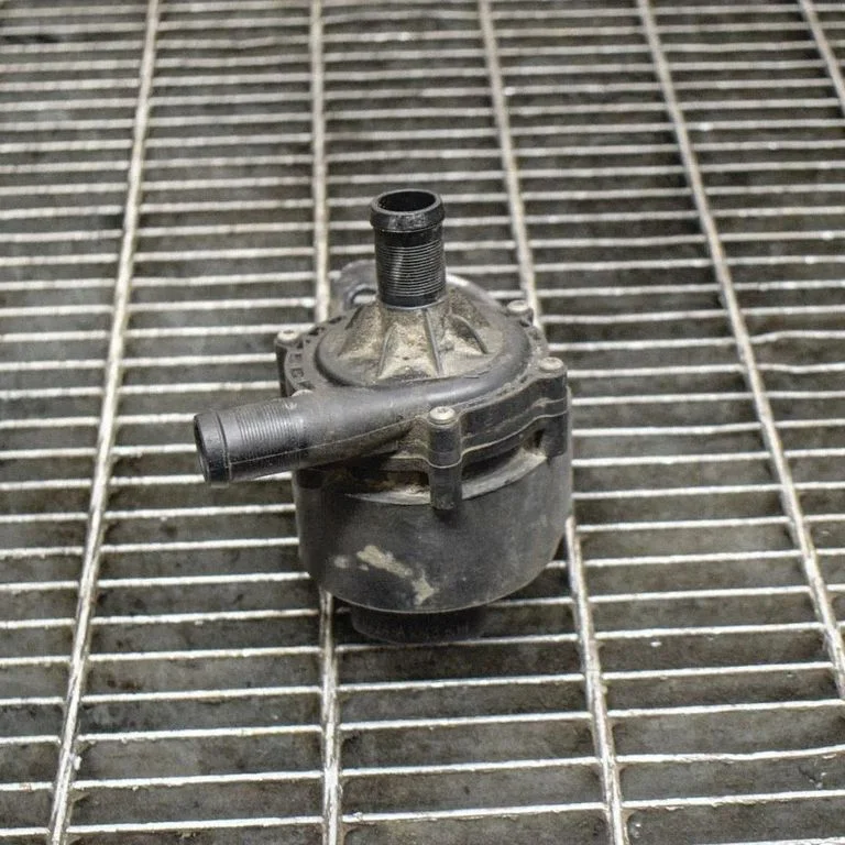 Electric auxiliary coolant/water pump – Tesla Model S (2012-)
