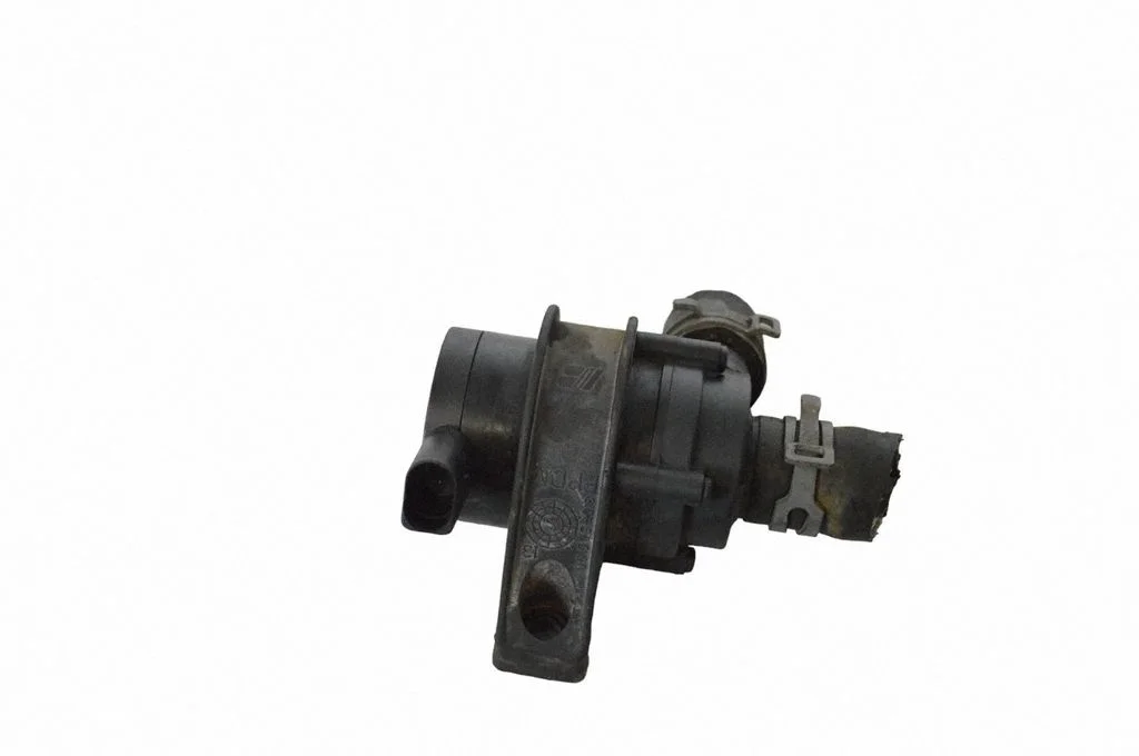 Elektryczna pompa cyrkulacyjna – Audi A3 S3 8P (2003-2012)
