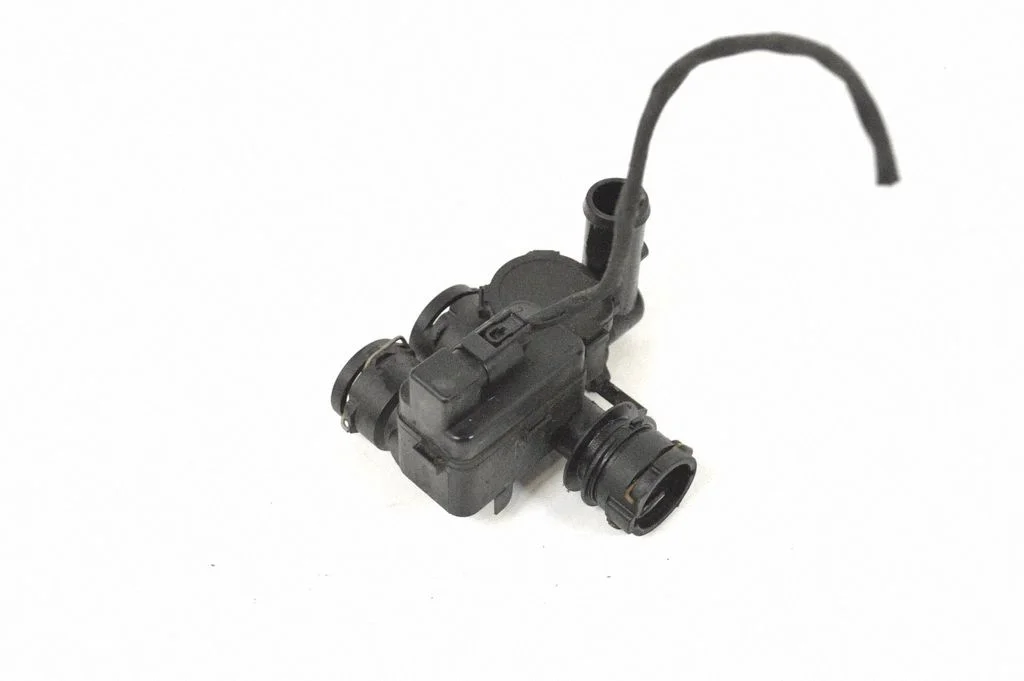 Electric auxiliary coolant/water pump – Mercedes-Benz CLS-Class C219 (2003-2011)
