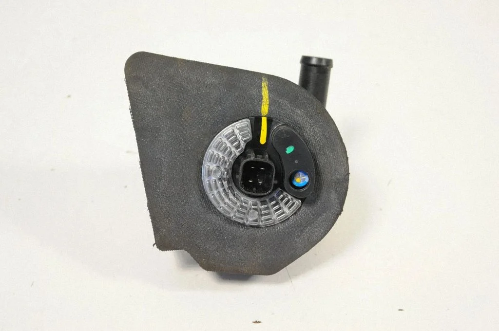 Electric auxiliary coolant/water pump – Tesla Model S (2012-)