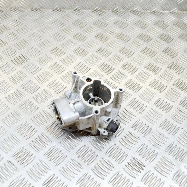 Vakuuma sūknis 06L145100B