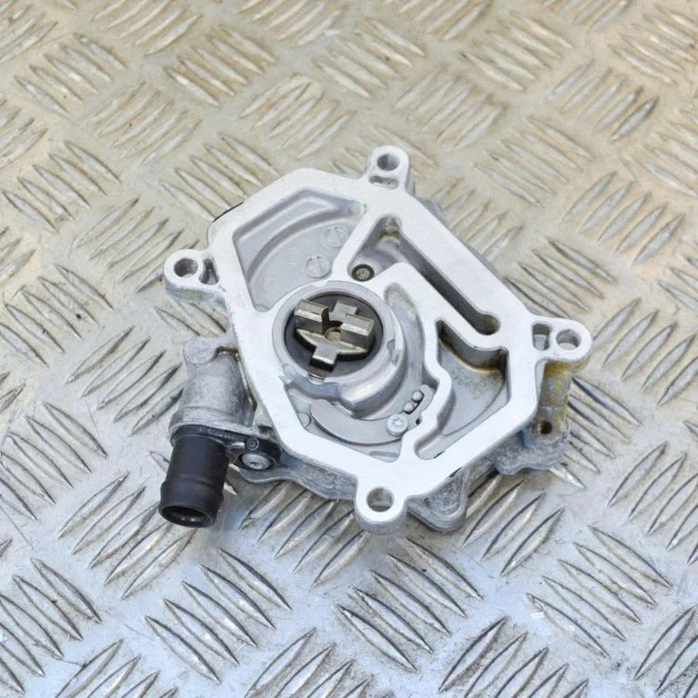 Vacuum pump A2701800901