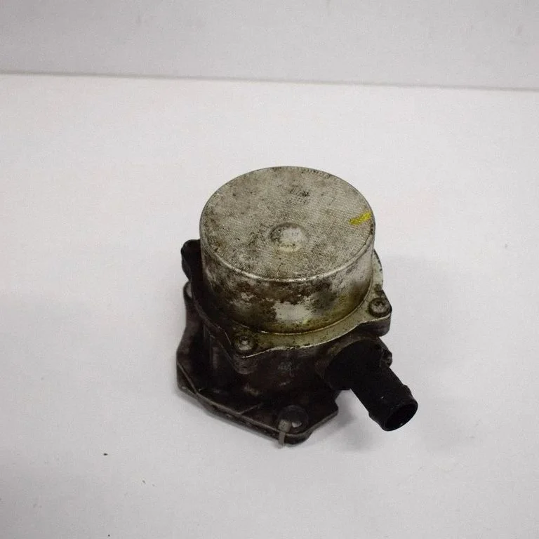 Vacuum pump – Nissan Qashqai (2010-2014)