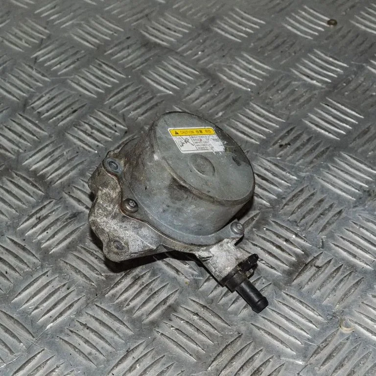 Vacuum pump