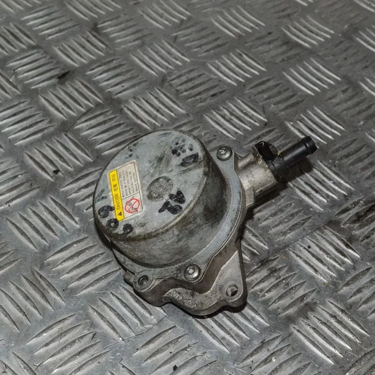 Vacuum pump – KIA Ceed (2012-2018)