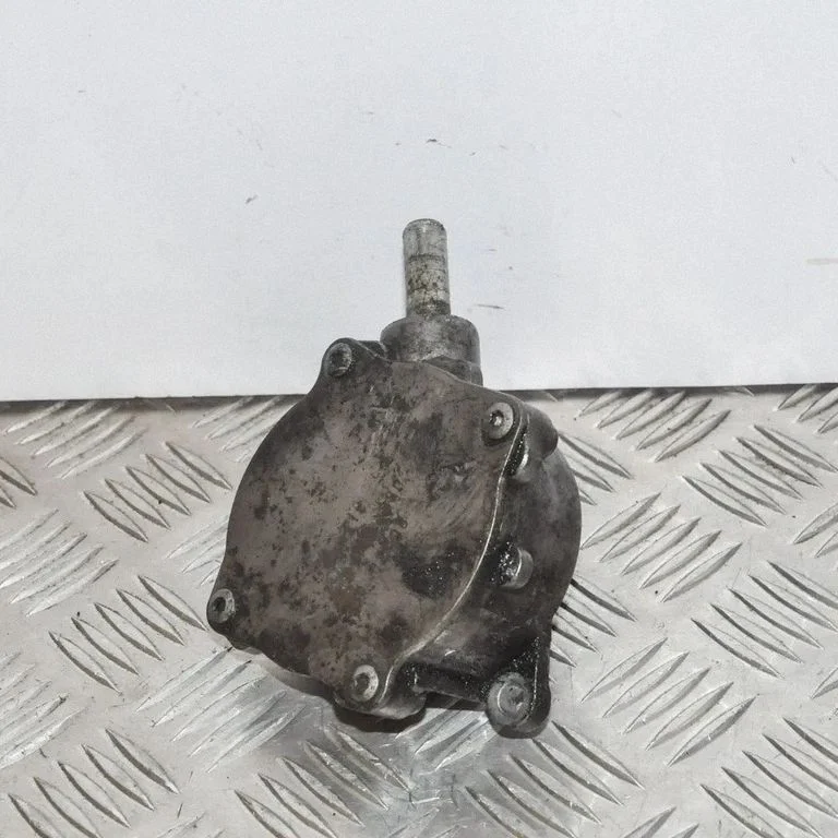 Vacuum pump – Mercedes-Benz Vito Viano W639 (2003-2014)