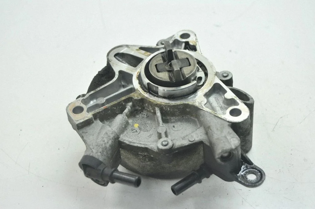 Vaakumpump – Ford Kuga I (2008-2012)