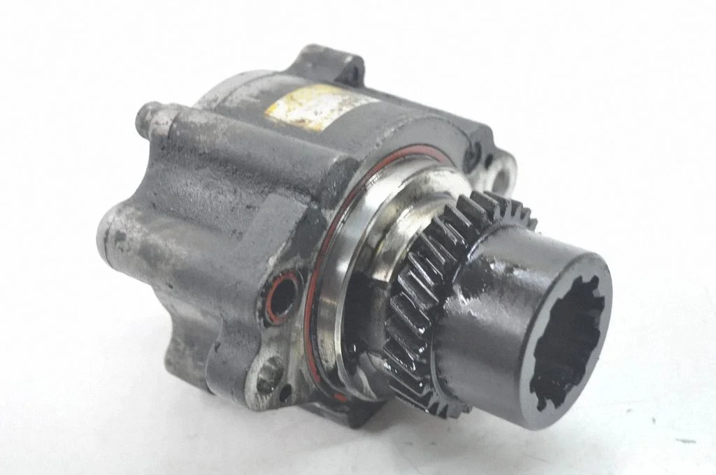 Vacuum pump – Toyota Land Cruiser (J120) (2002-2009)