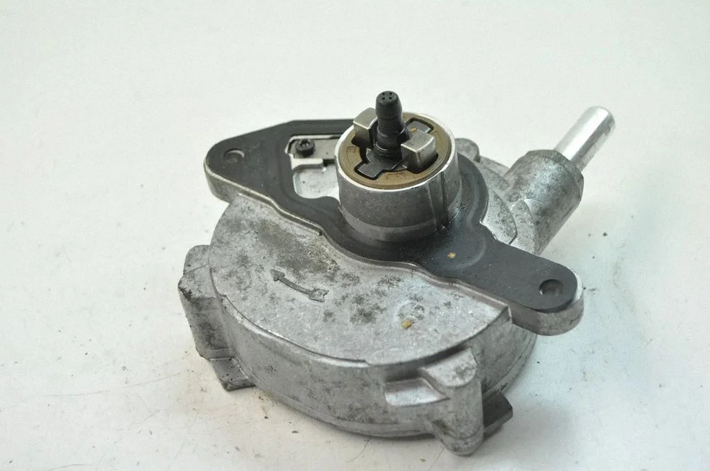 Vaakumpump A2712301465