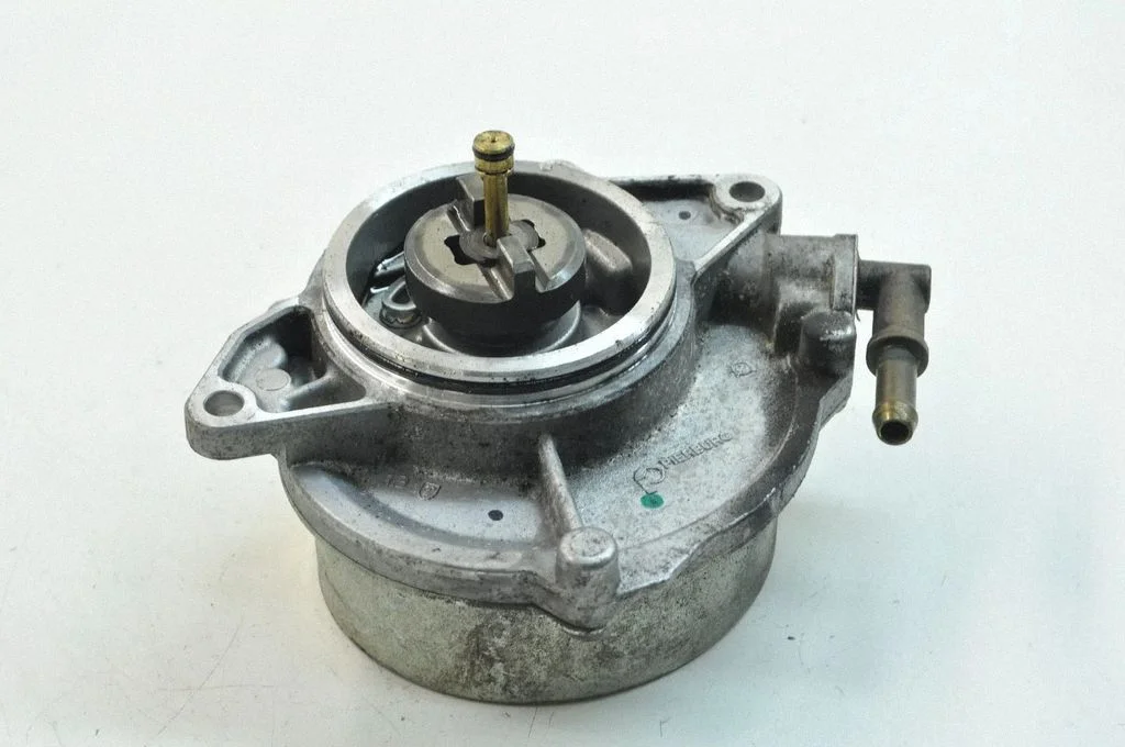 Pompa próżniowa (vacuum) 059145100H