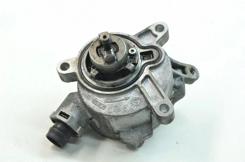 Vaakumpump – Volvo XC70 (2008-2013)