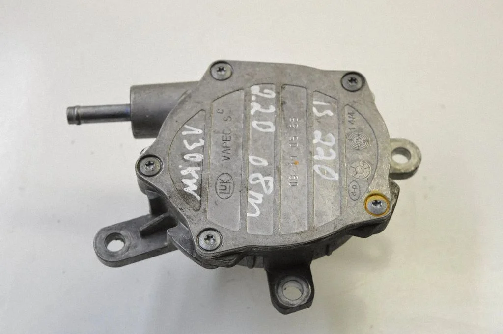 Vaakumpump – Lexus IS 220D-250-350 (2006-2013)