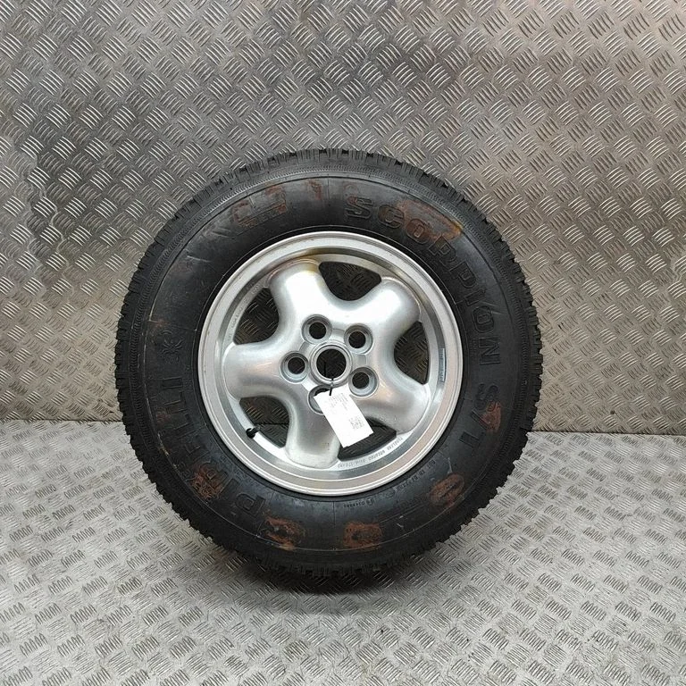 R16 vieglmetāla disks (-i) NTC6980