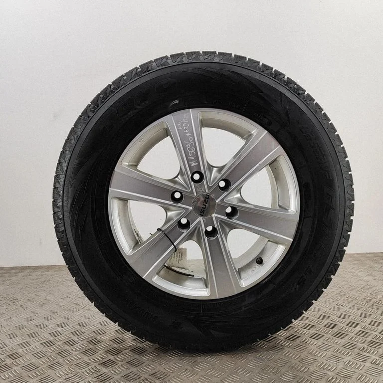 R17 vieglmetāla disks (-i) FD7570