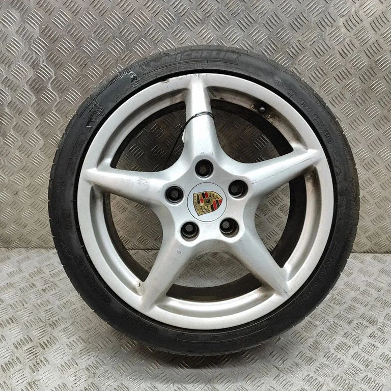 R18 valuvelg (-veljed) 99736213600