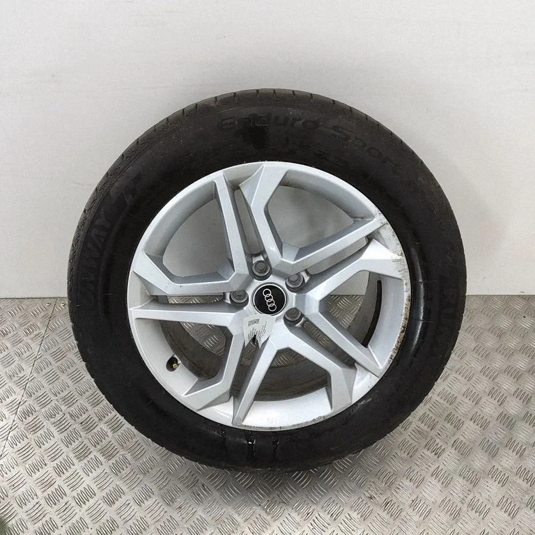 R18 vieglmetāla disks (-i) 80A601025BD